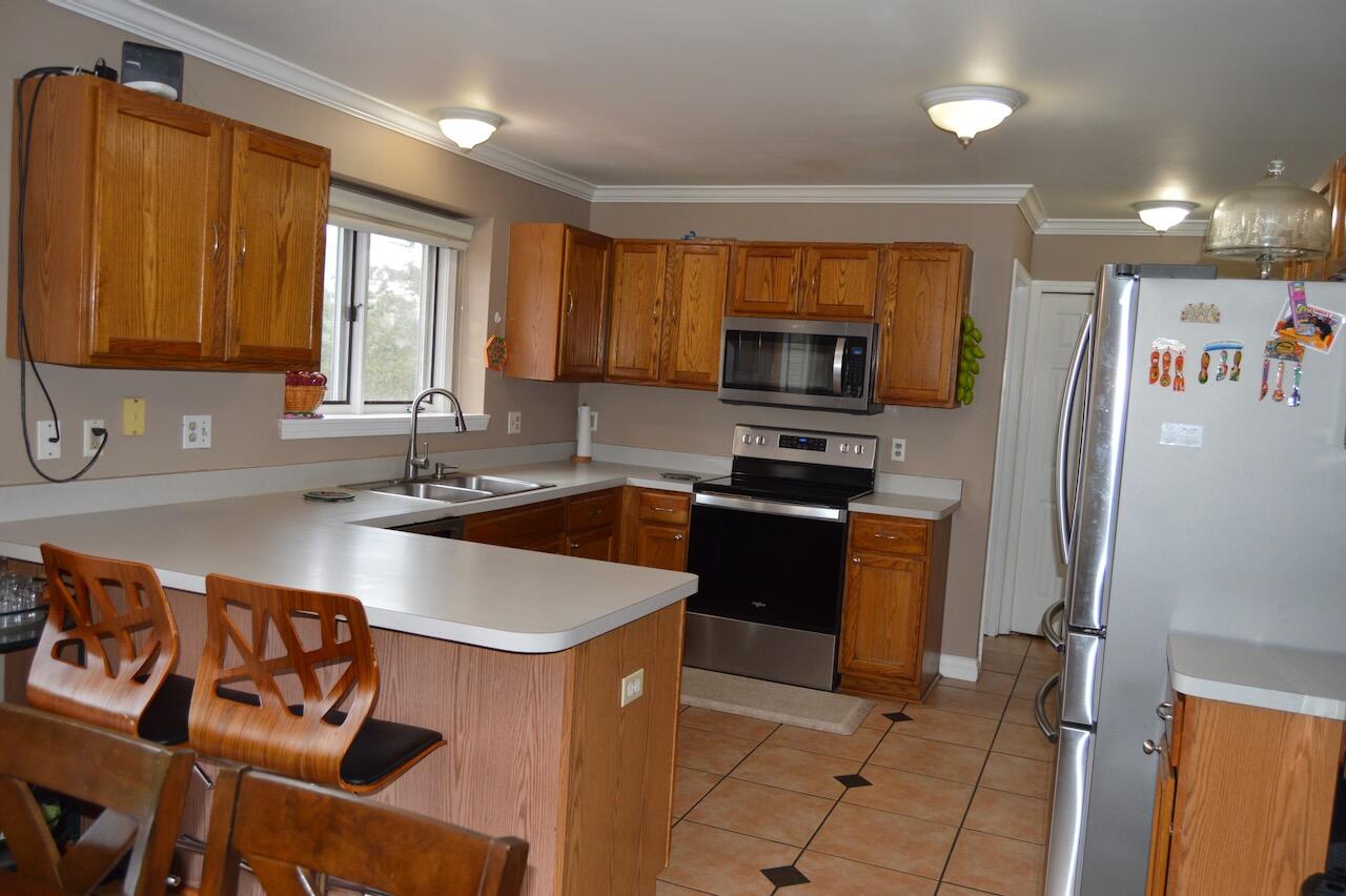 808 Church Street, Fowlerville, MI, 48836-7919