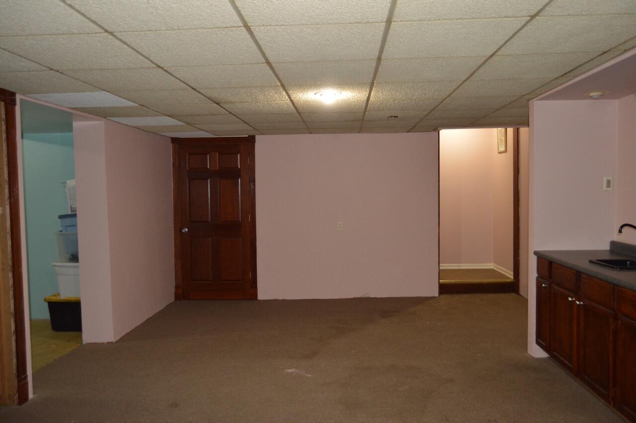 808 Church Street, Fowlerville, MI, 48836-7919