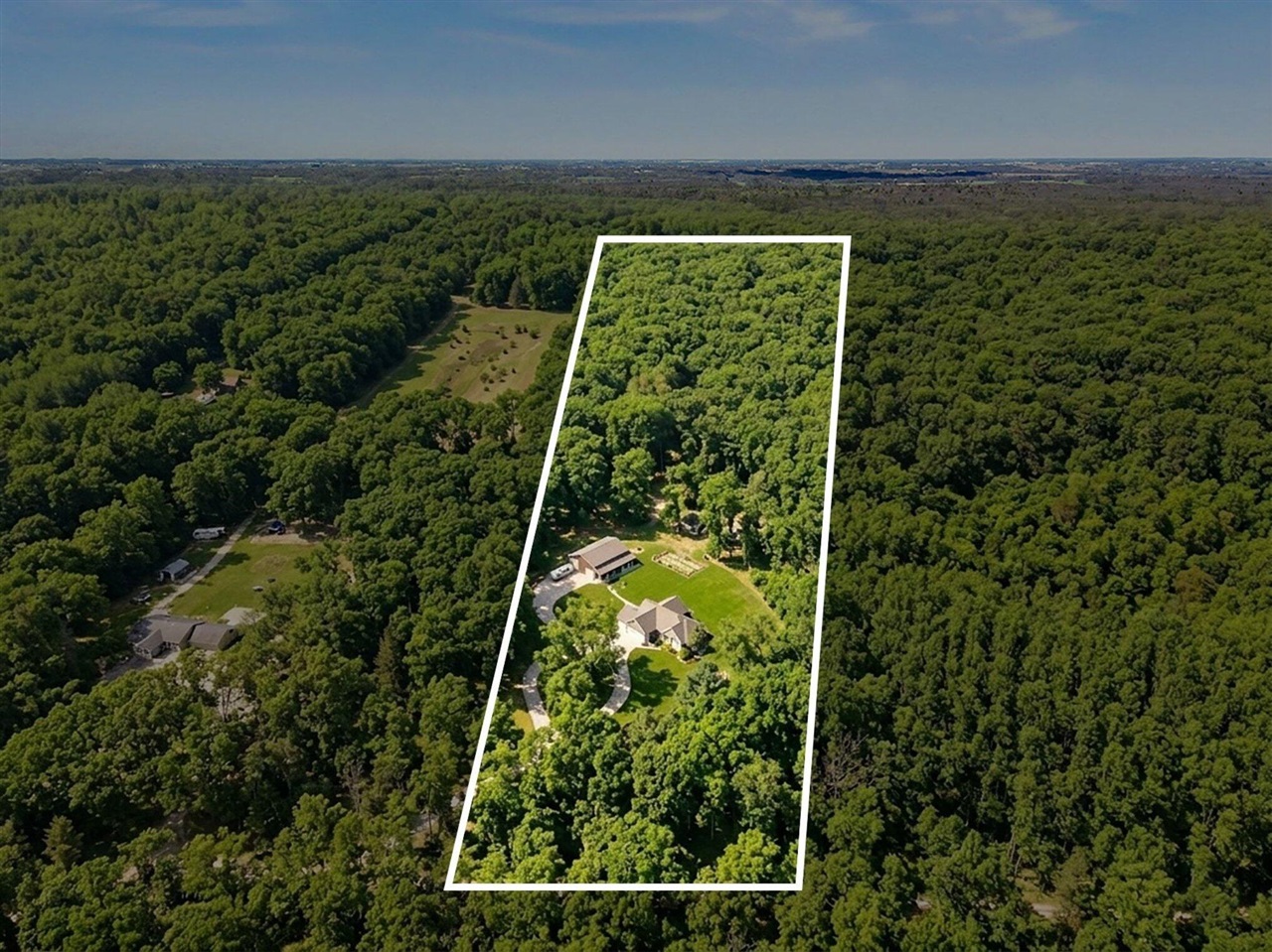 5327 128th Avenue, Fennville, MI, 49408-9472