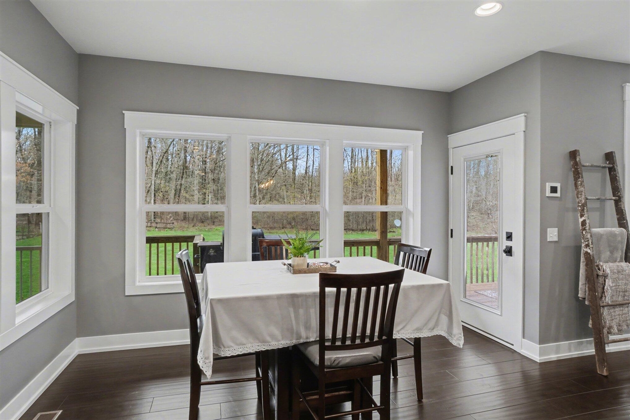 5327 128th Avenue, Fennville, MI, 49408-9472