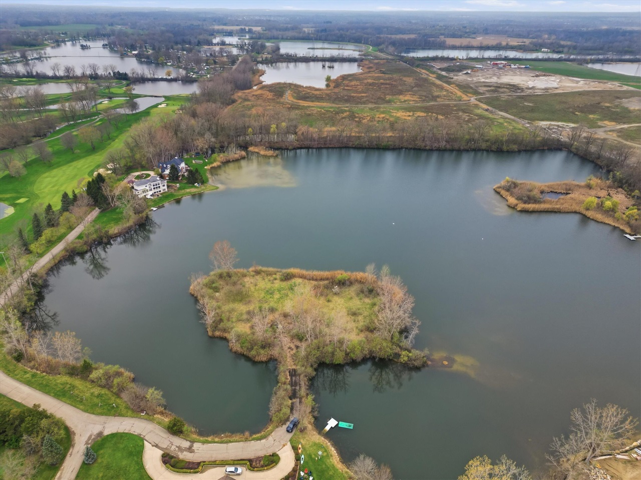 6923 Perrine Road, Midland, MI, 48642