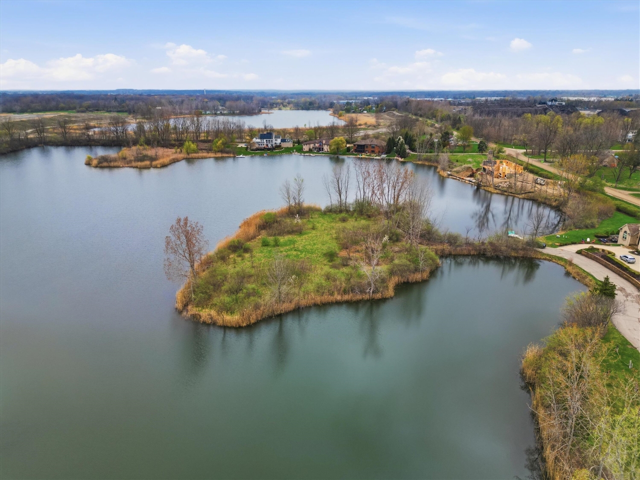 52451 Caddy Lane, South Lyon, MI, 48178-8998