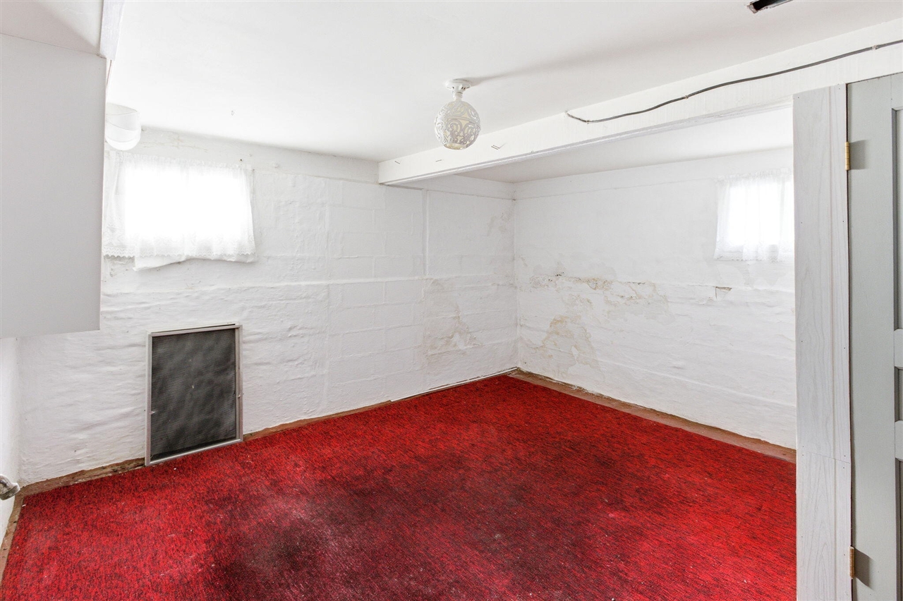 619 Lake Street, Saint Joseph, MI, 49085-1075