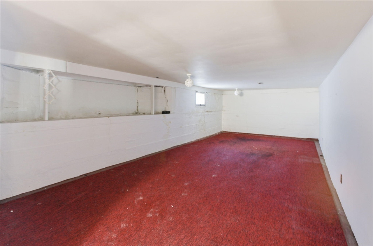 619 Lake Street, Saint Joseph, MI, 49085-1075