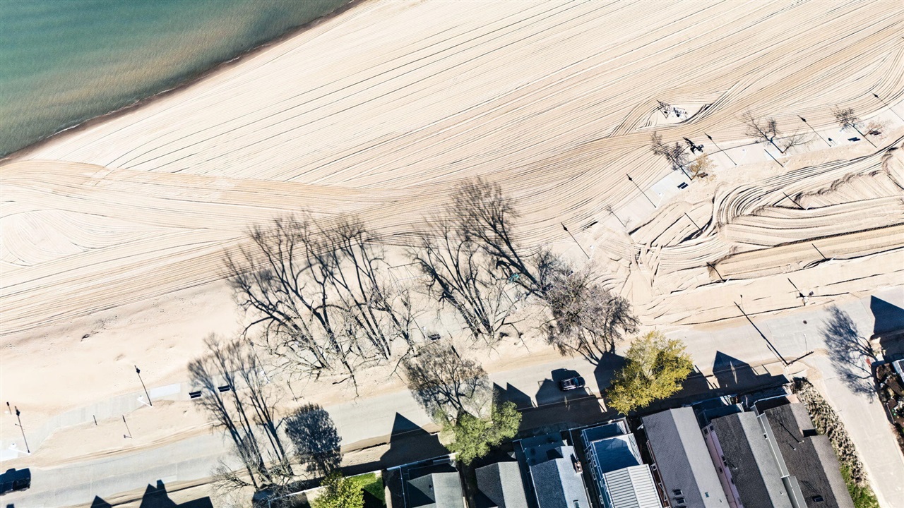 619 Lake Street, Saint Joseph, MI, 49085-1075