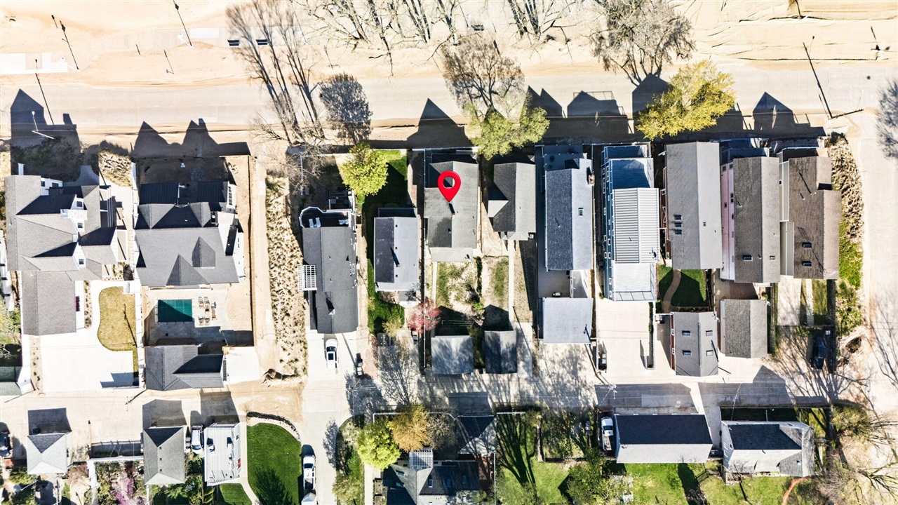 619 Lake Street, Saint Joseph, MI, 49085-1075