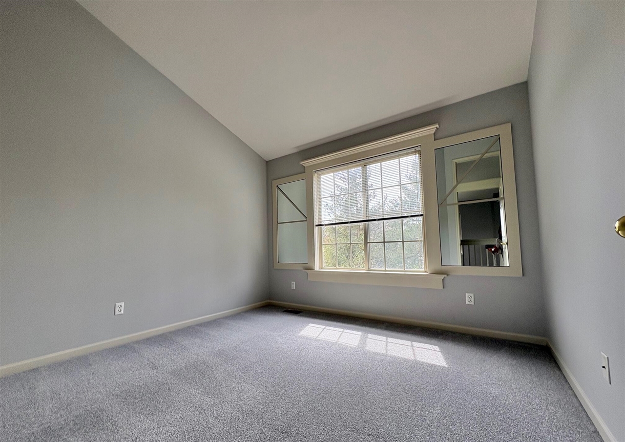 5611 Versailles Avenue, Ann Arbor, MI, 48103-9084