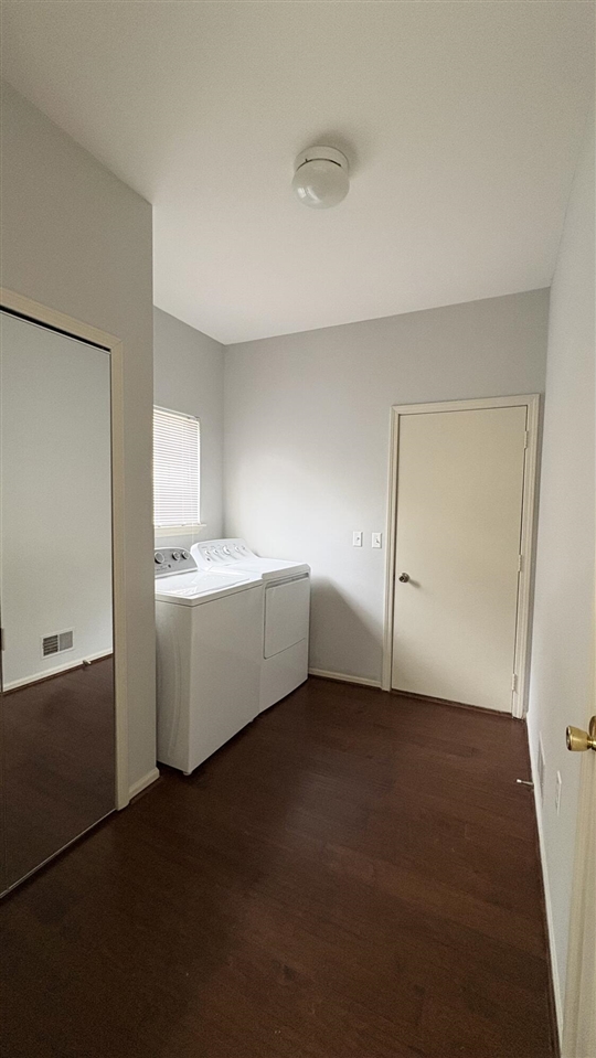 5611 Versailles Avenue, Ann Arbor, MI, 48103-9084