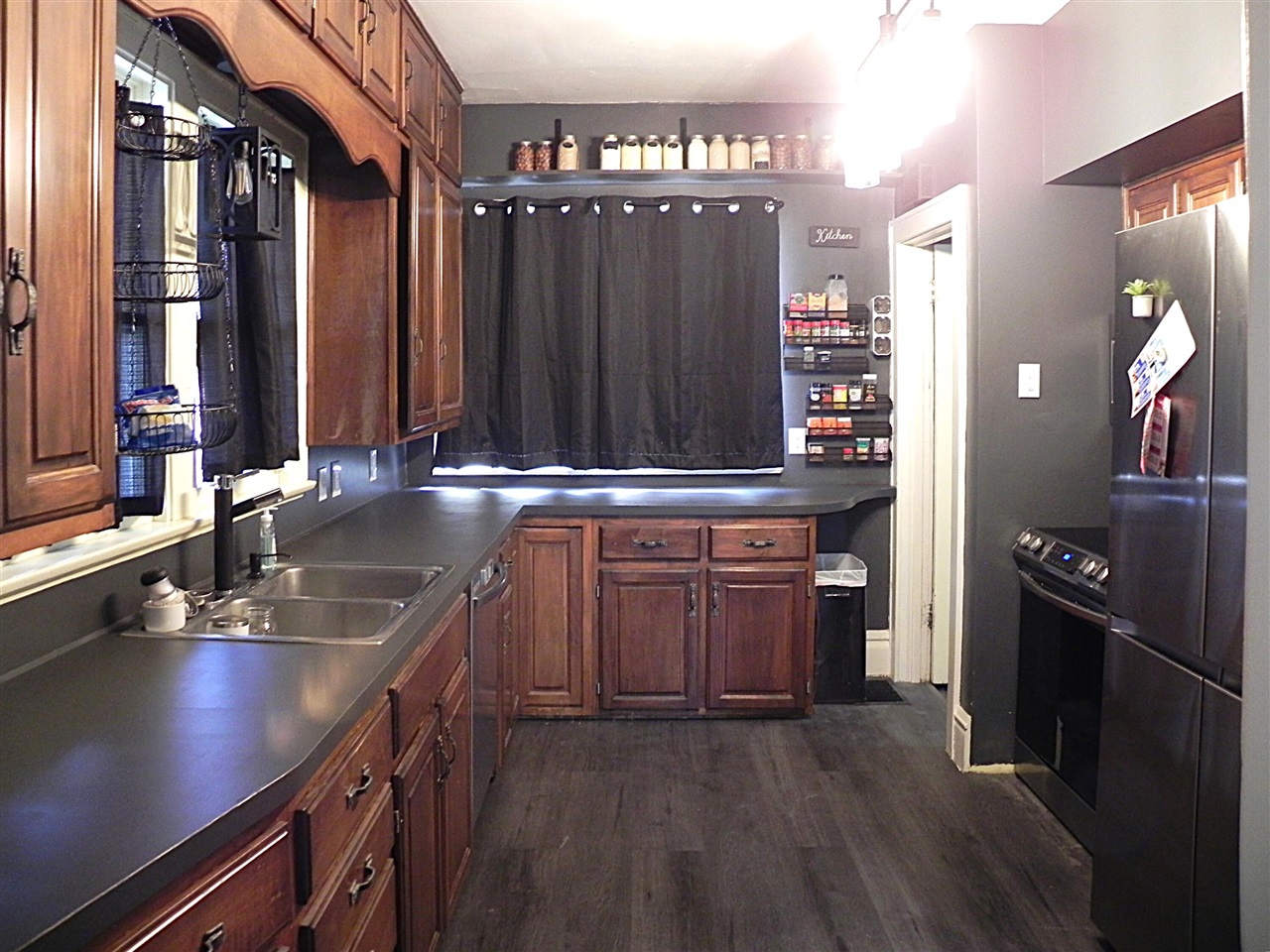 200 Michigan Avenue, Sturgis, MI, 49091-1834