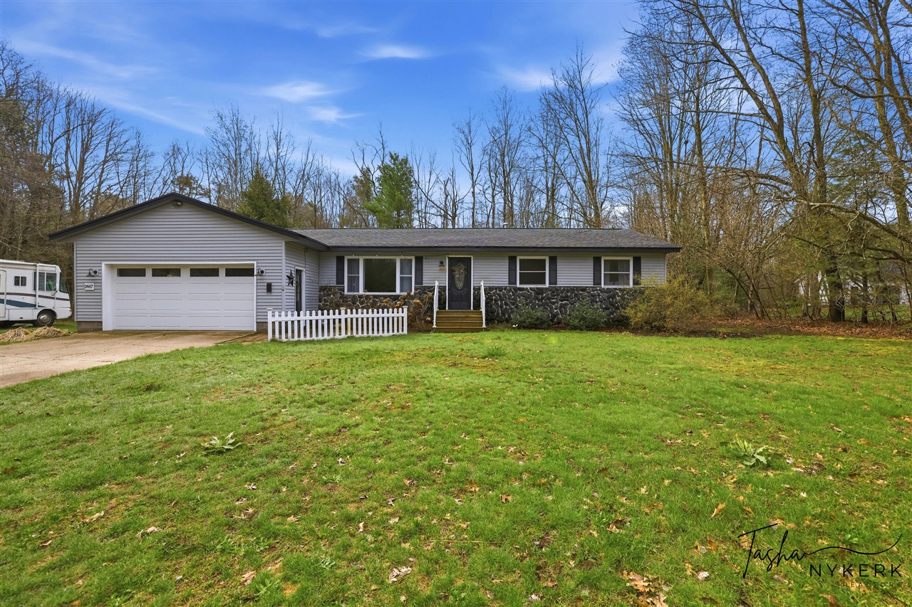 2467 Fenner Road, Muskegon, MI, 49445