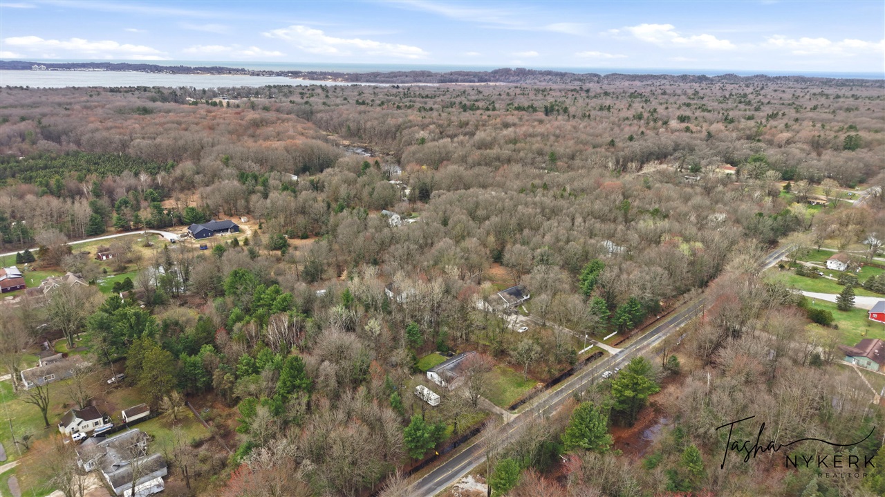 2467 Fenner Road, Muskegon, MI, 49445