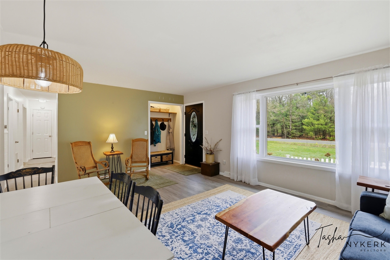 2467 Fenner Road, Muskegon, MI, 49445