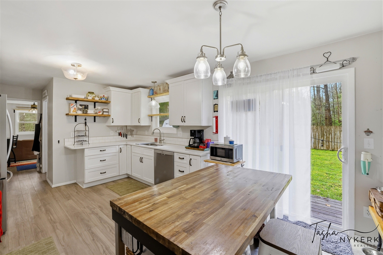 2467 Fenner Road, Muskegon, MI, 49445