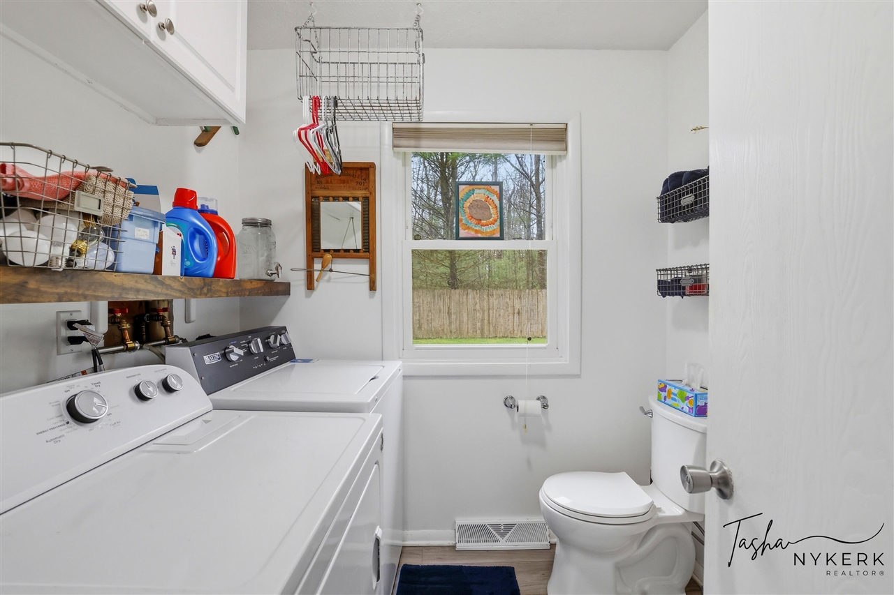 2467 Fenner Road, Muskegon, MI, 49445