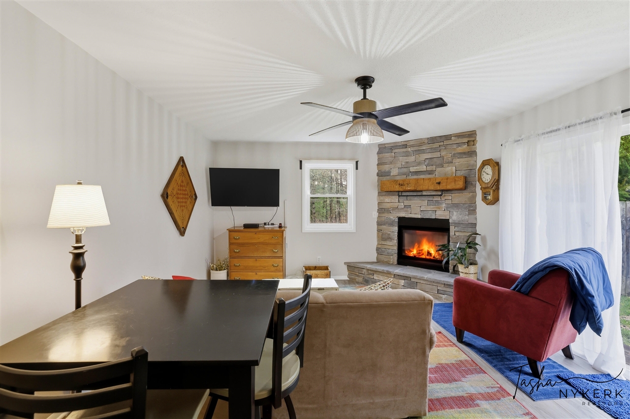 2467 Fenner Road, Muskegon, MI, 49445