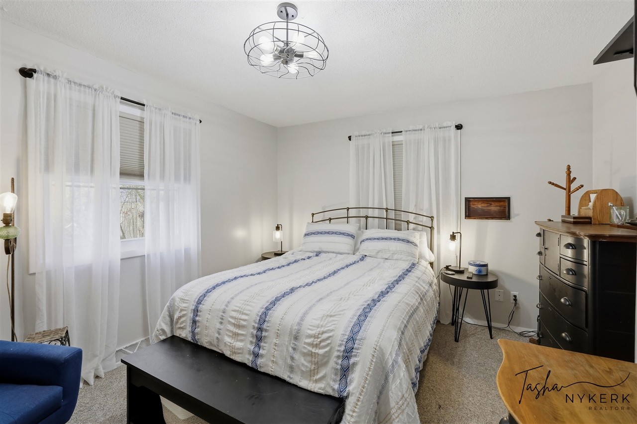 2467 Fenner Road, Muskegon, MI, 49445