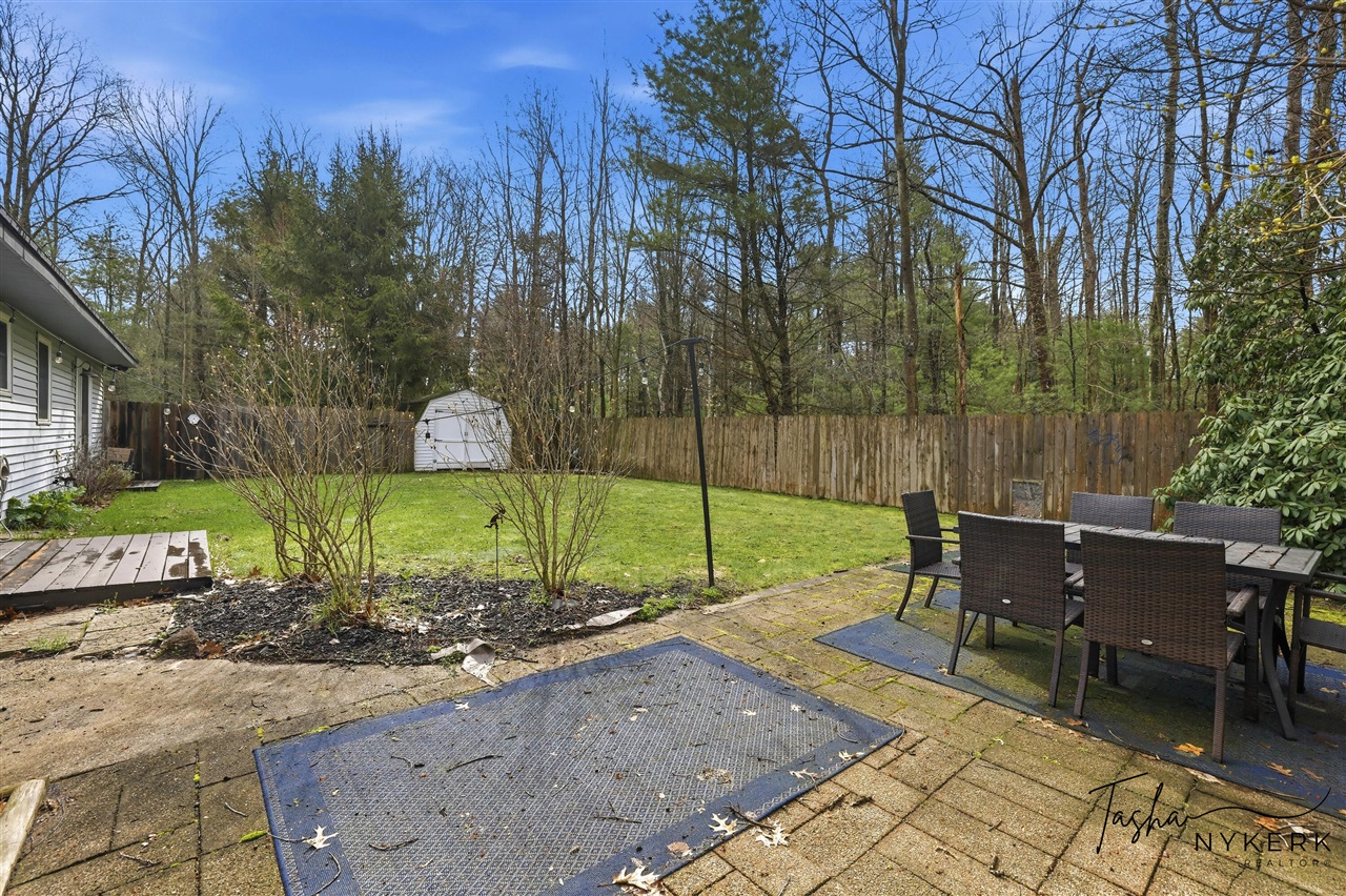 2467 Fenner Road, Muskegon, MI, 49445