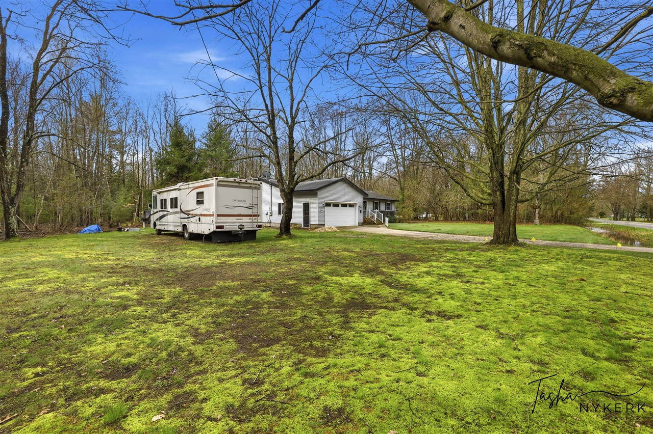 2467 Fenner Road, Muskegon, MI, 49445