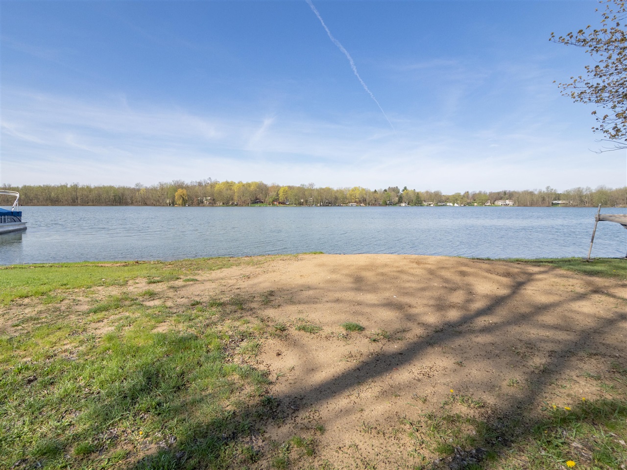 157 Peterson Drive, Gobles, MI, 49055-9704