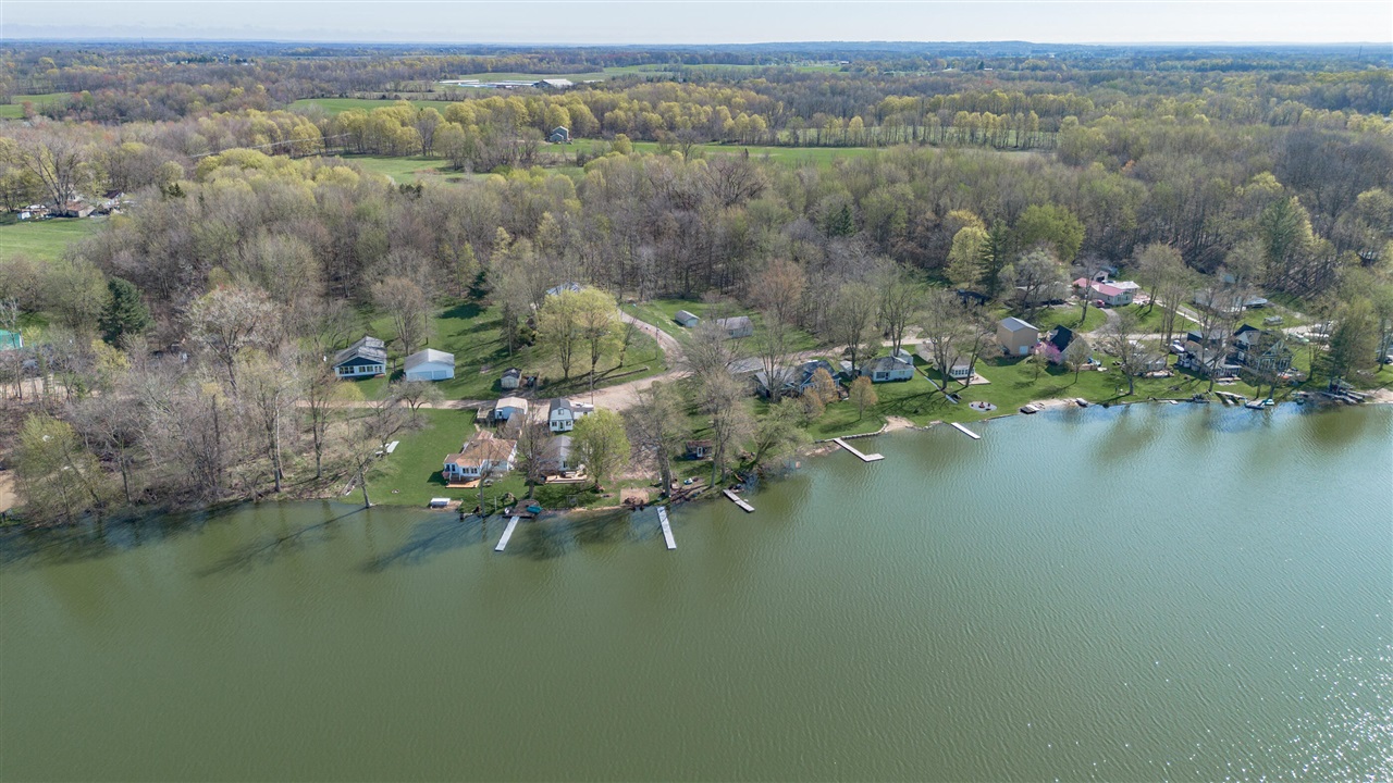 157 Peterson Drive, Gobles, MI, 49055-9704