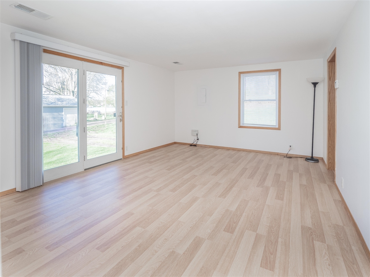 157 Peterson Drive, Gobles, MI, 49055-9704