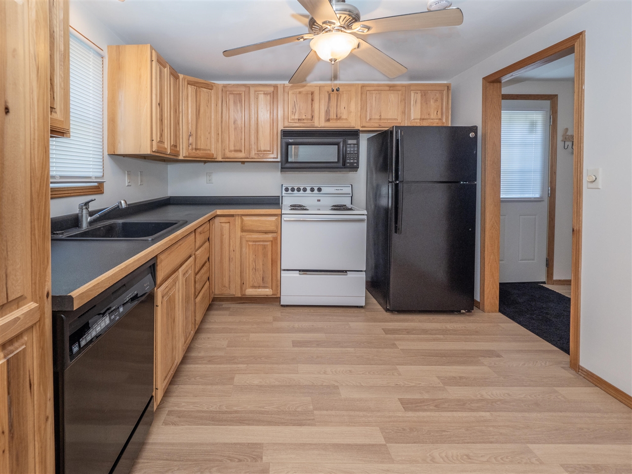 157 Peterson Drive, Gobles, MI, 49055-9704