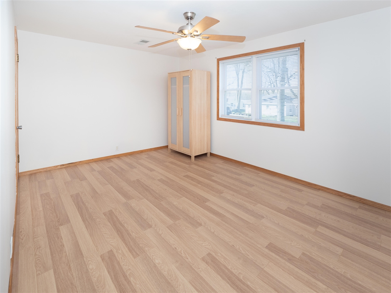 157 Peterson Drive, Gobles, MI, 49055-9704