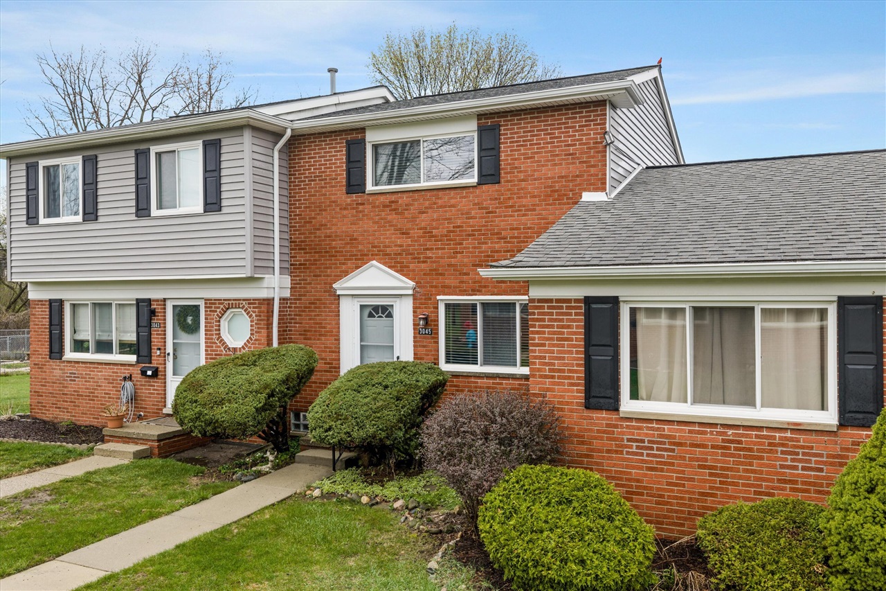 3045 Elstead Street, Auburn Hills, MI, 48326