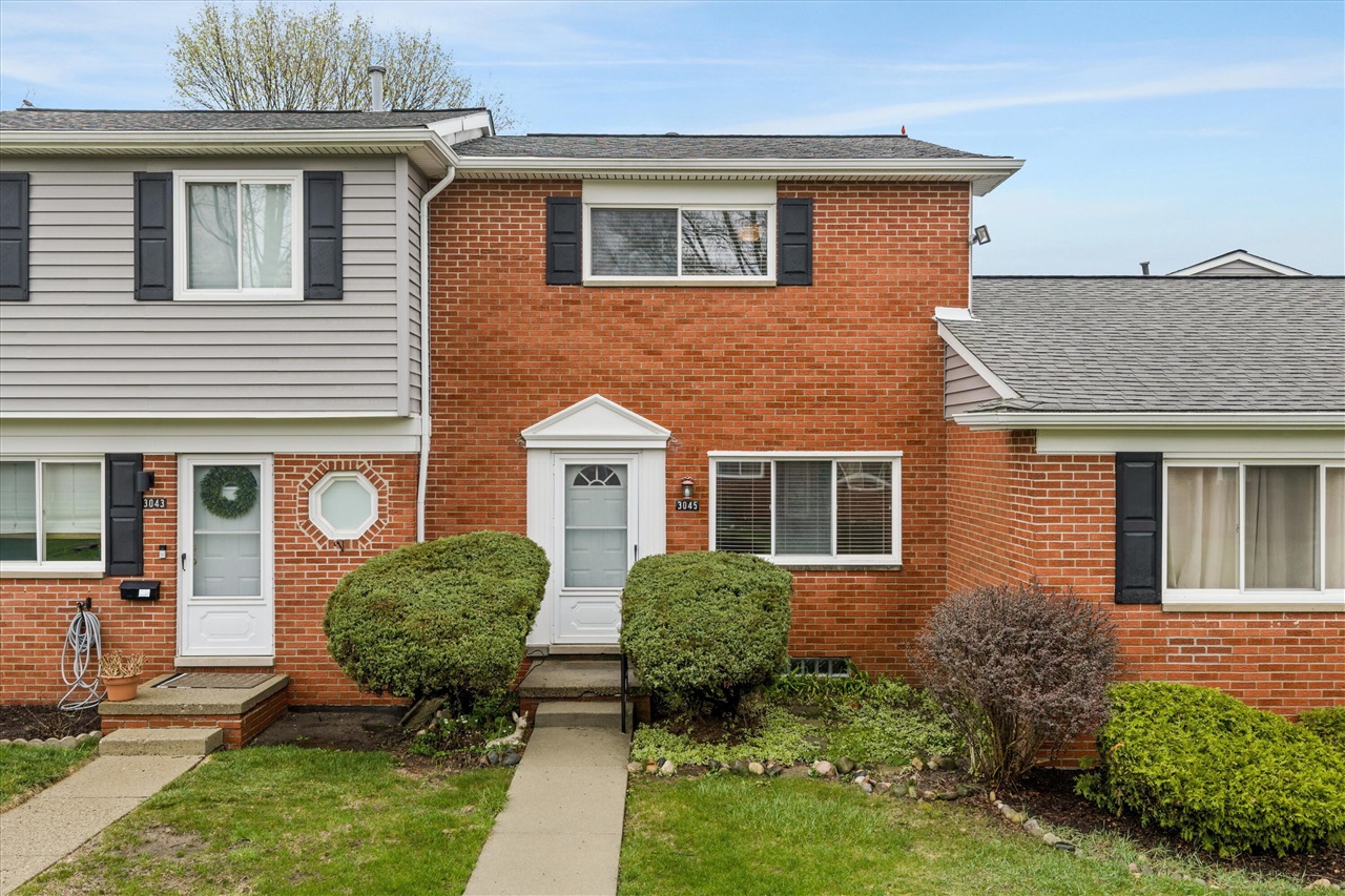 3045 Elstead Street, Auburn Hills, MI, 48326