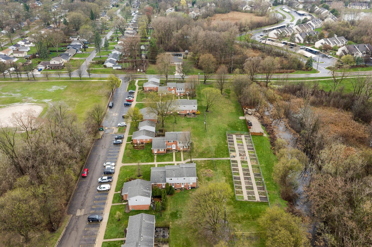 3045 Elstead Street, Auburn Hills, MI, 48326