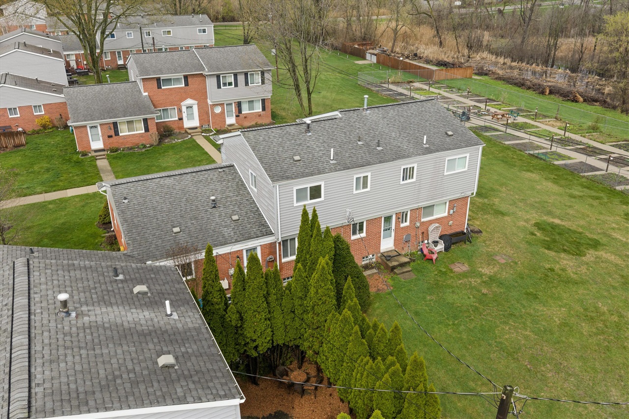 3045 Elstead Street, Auburn Hills, MI, 48326