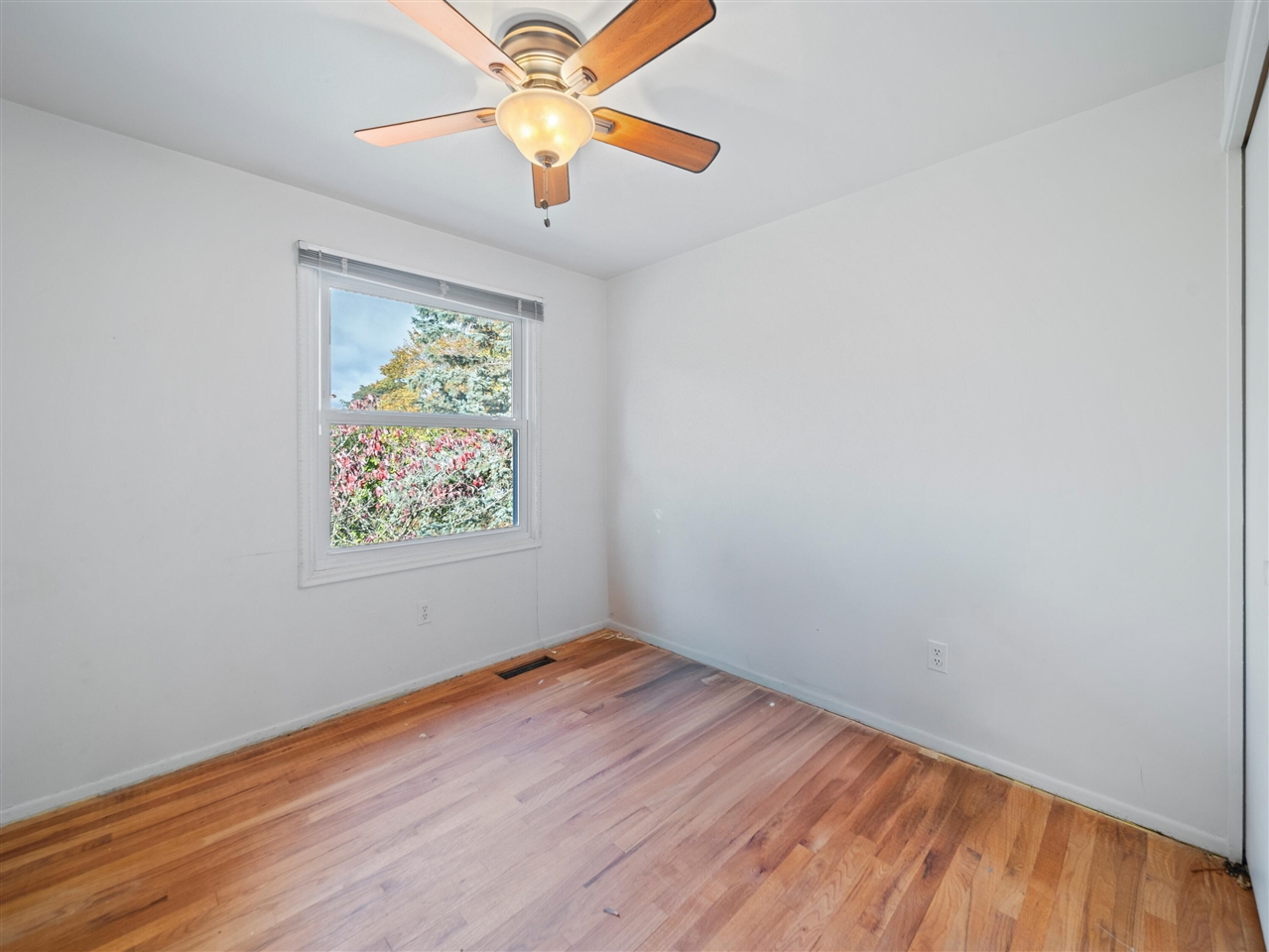 7023 Wild Ridge Lane, West Bloomfield, MI, 48322-4004