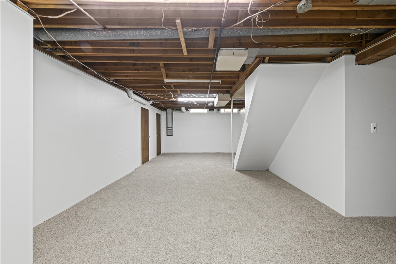 7023 Wild Ridge Lane, West Bloomfield, MI, 48322-4004