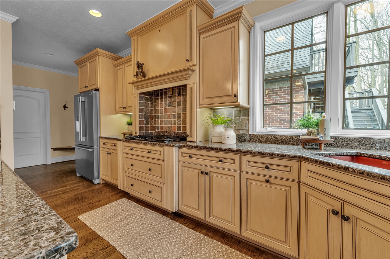 6785 Brookside Lane, Plymouth, MI, 48170-5809