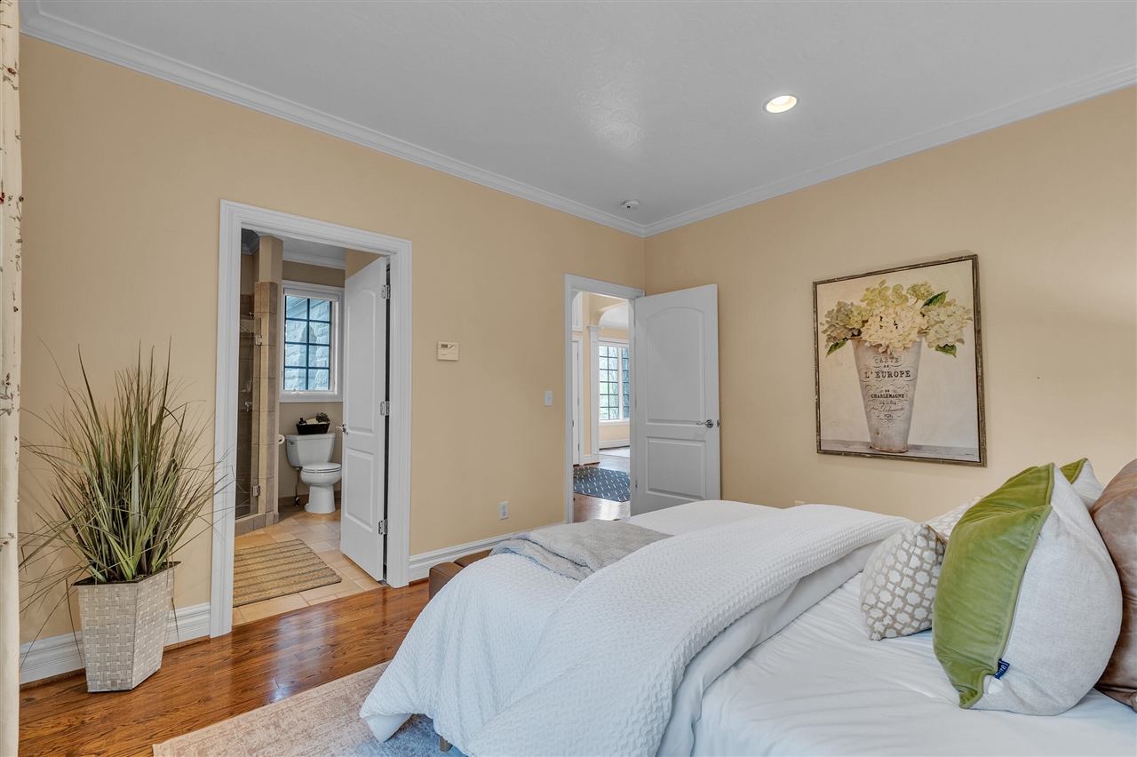 6785 Brookside Lane, Plymouth, MI, 48170-5809