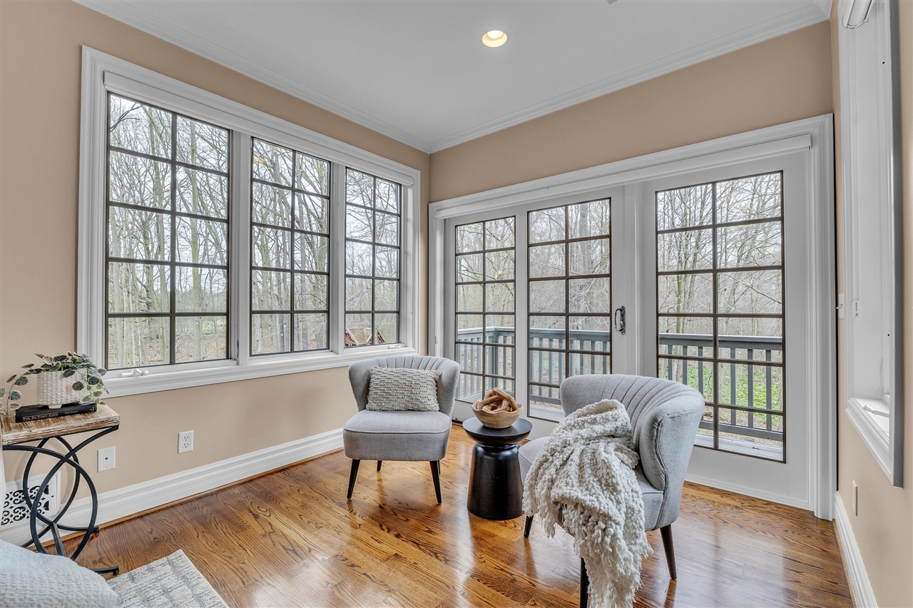 6785 Brookside Lane, Plymouth, MI, 48170-5809