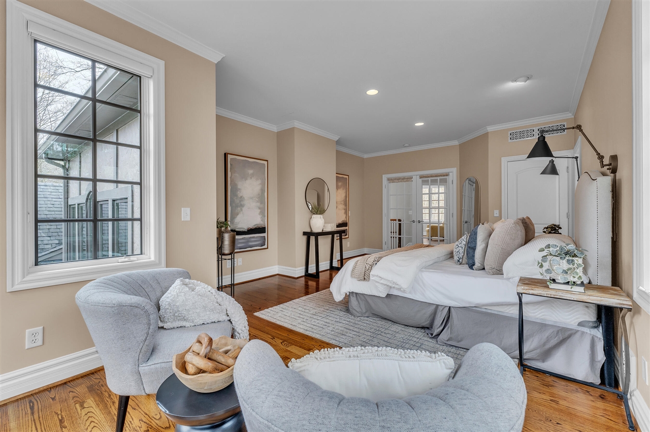 6785 Brookside Lane, Plymouth, MI, 48170-5809