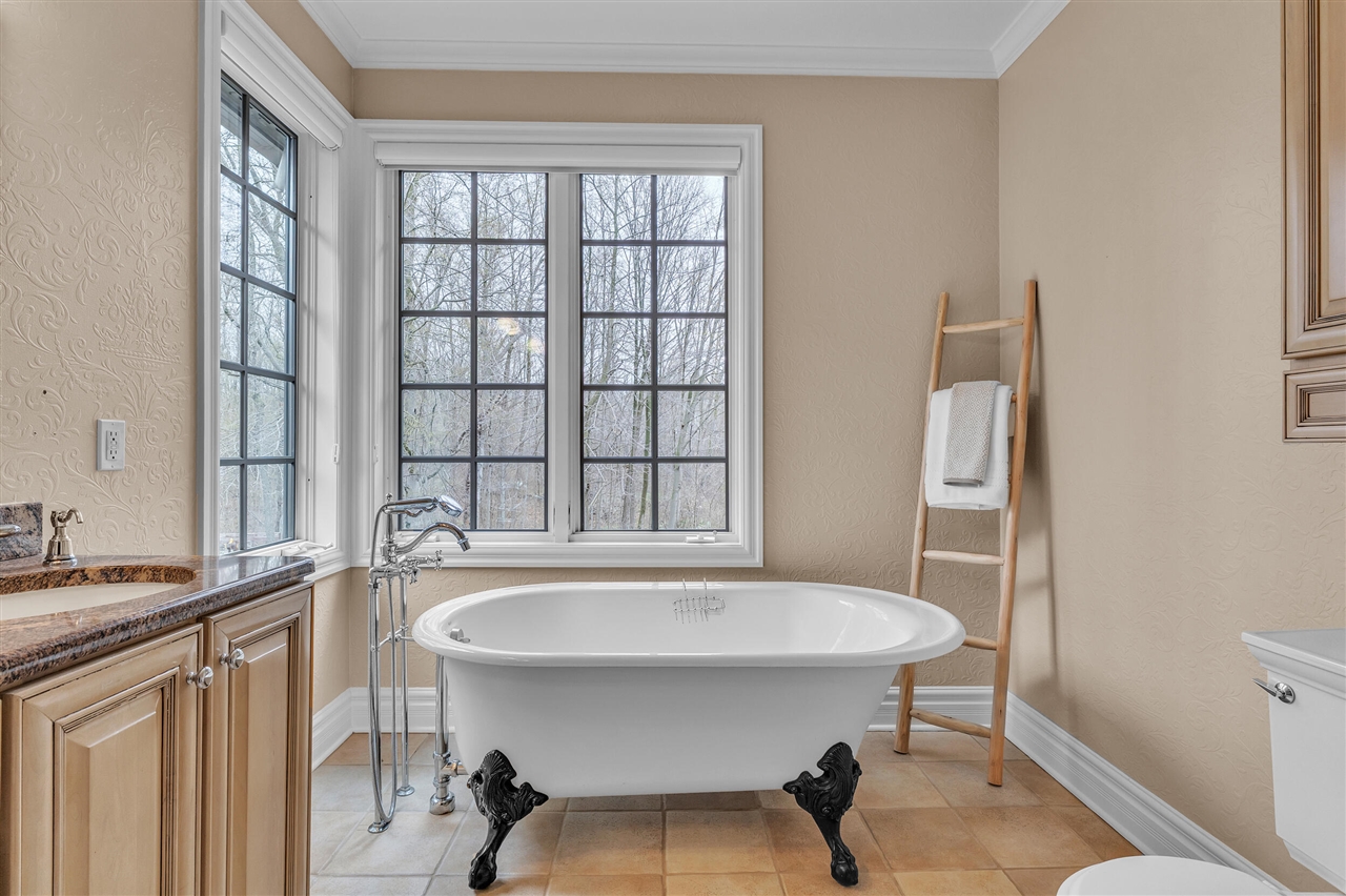 6785 Brookside Lane, Plymouth, MI, 48170-5809