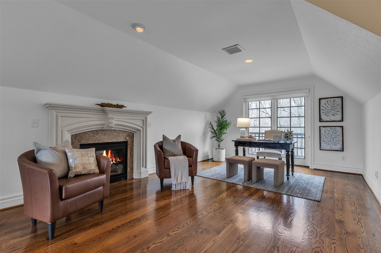 6785 Brookside Lane, Plymouth, MI, 48170-5809