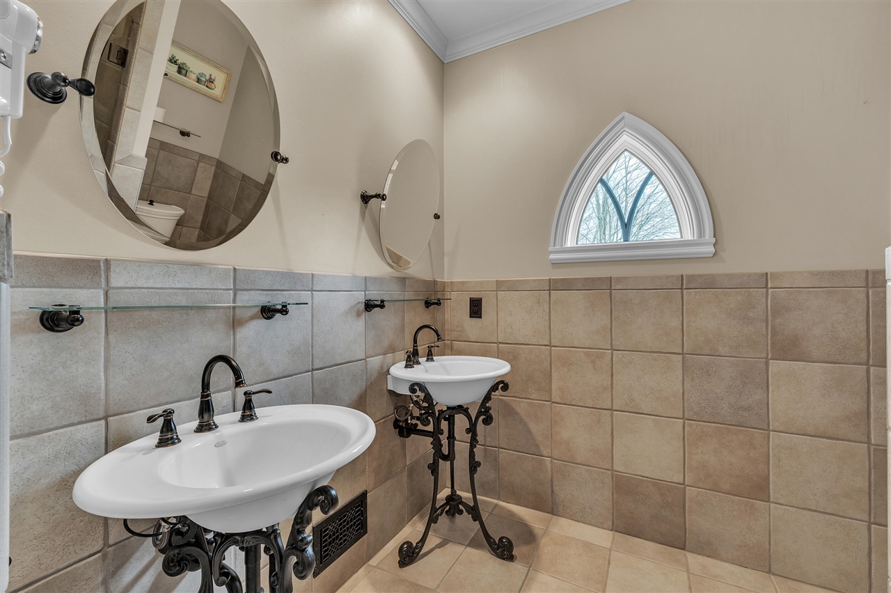 6785 Brookside Lane, Plymouth, MI, 48170-5809