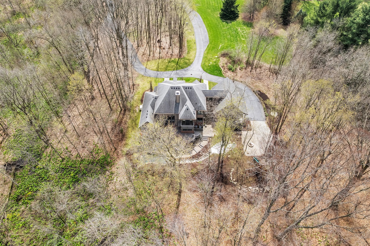 6785 Brookside Lane, Plymouth, MI, 48170-5809