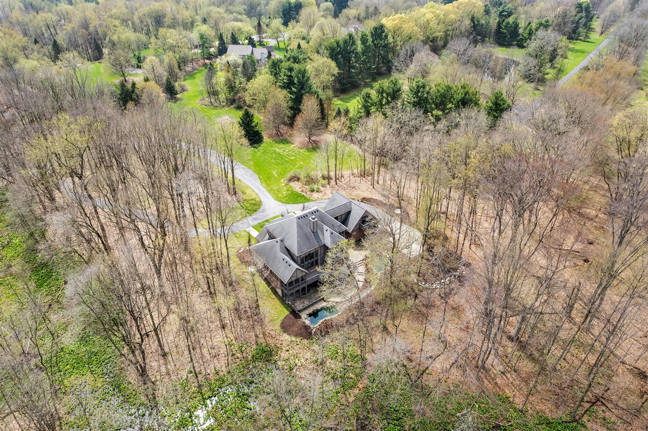 6785 Brookside Lane, Plymouth, MI, 48170-5809