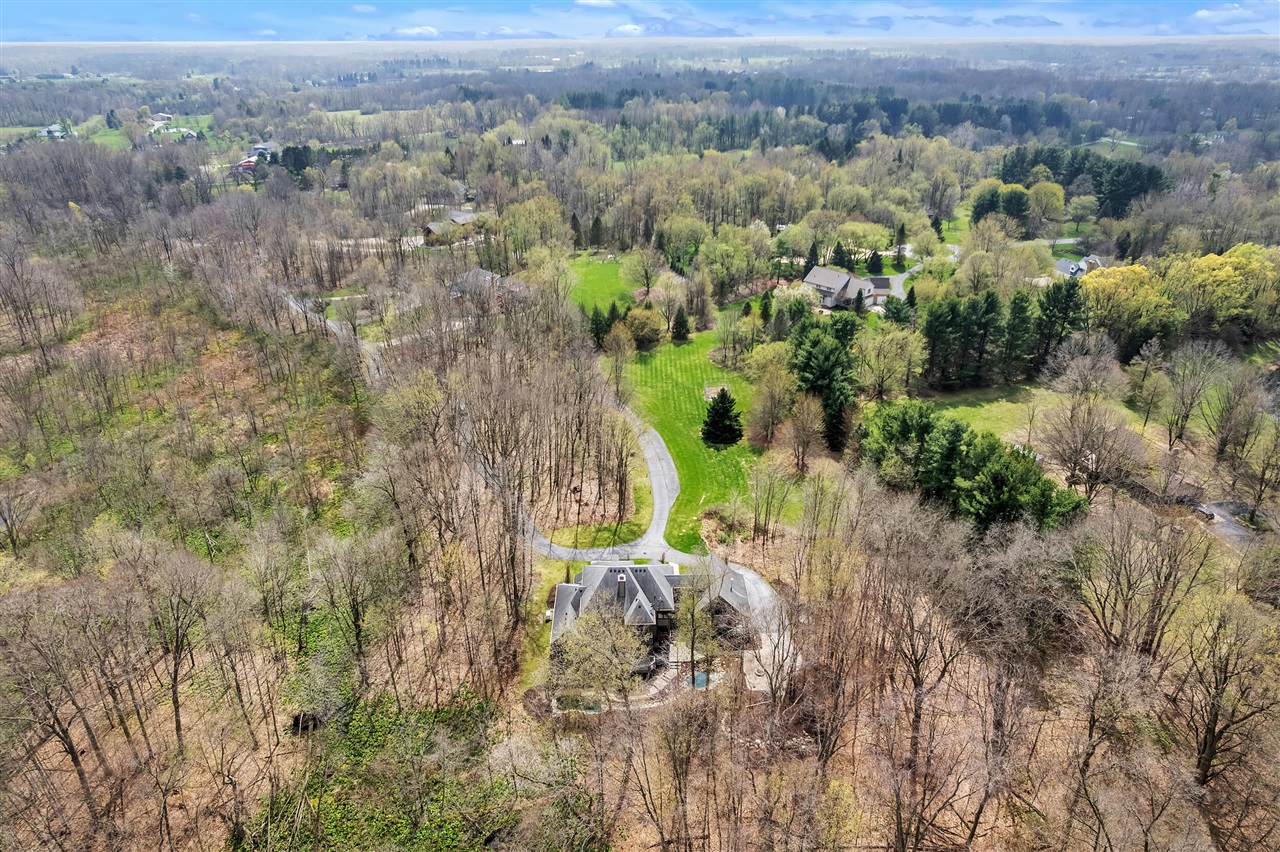 6785 Brookside Lane, Plymouth, MI, 48170-5809