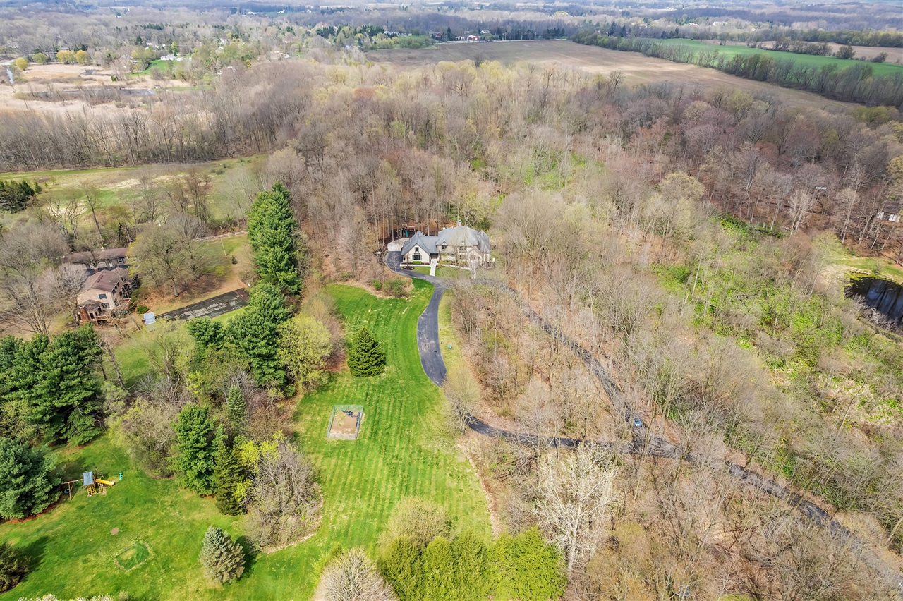 6785 Brookside Lane, Plymouth, MI, 48170-5809