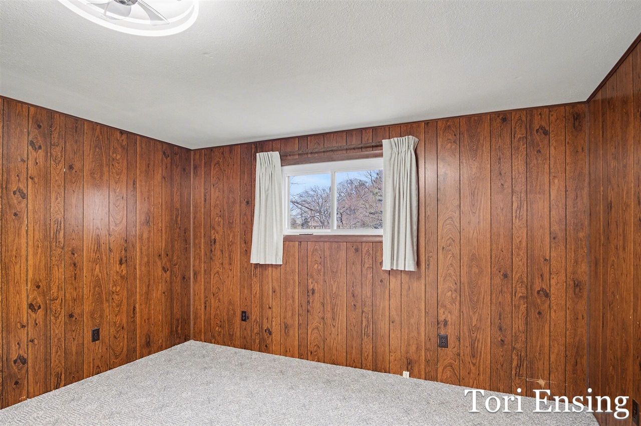 2662 Lakeside Drive, Stanton, MI, 48888-9015