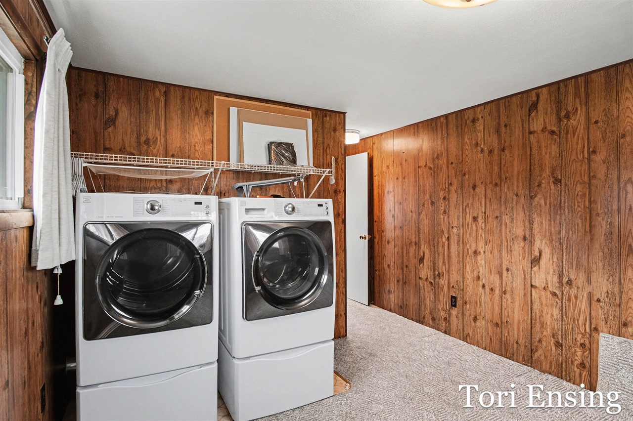 2662 Lakeside Drive, Stanton, MI, 48888-9015