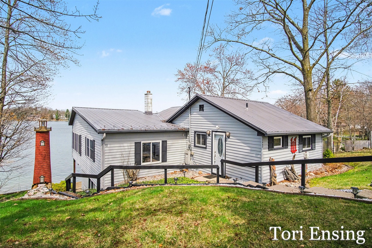 2662 Lakeside Drive, Stanton, MI, 48888-9015