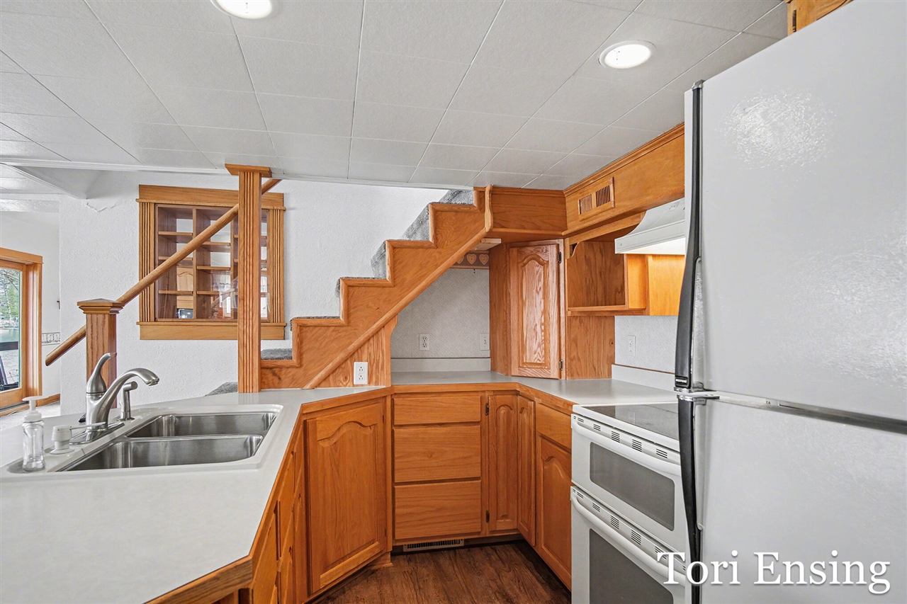 2662 Lakeside Drive, Stanton, MI, 48888-9015