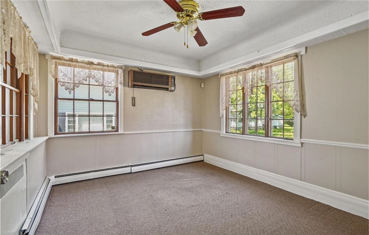 45199 Cass Avenue, Utica, MI, 48317-5508