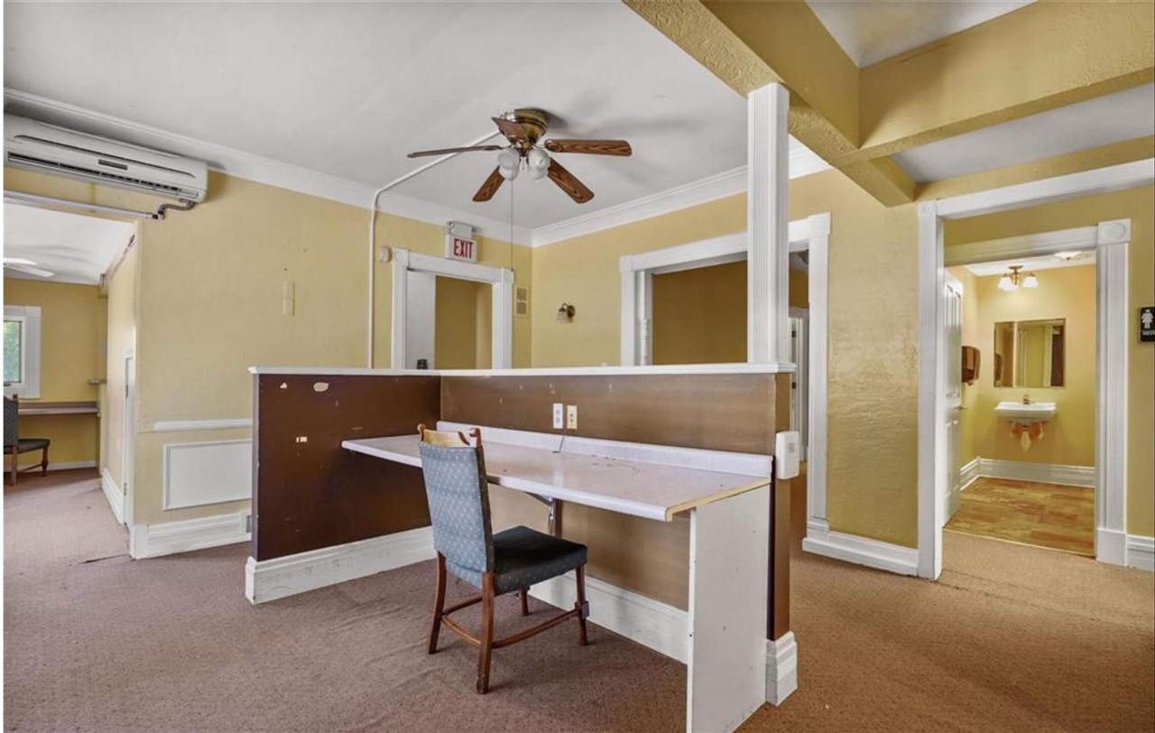 45199 Cass Avenue, Utica, MI, 48317-5508